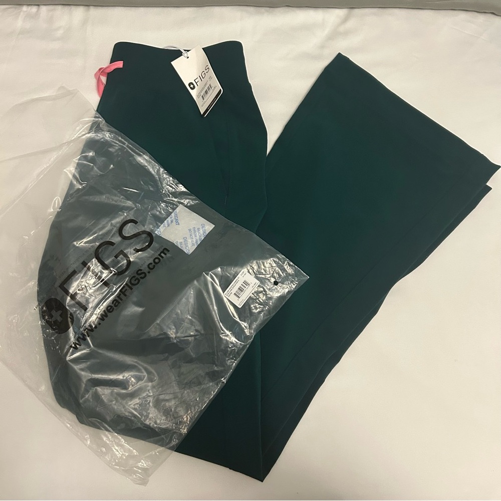 NWT Figs High-Waisted Kimberley Slim Flare Pants - Forest Green - Picture 3 of 4